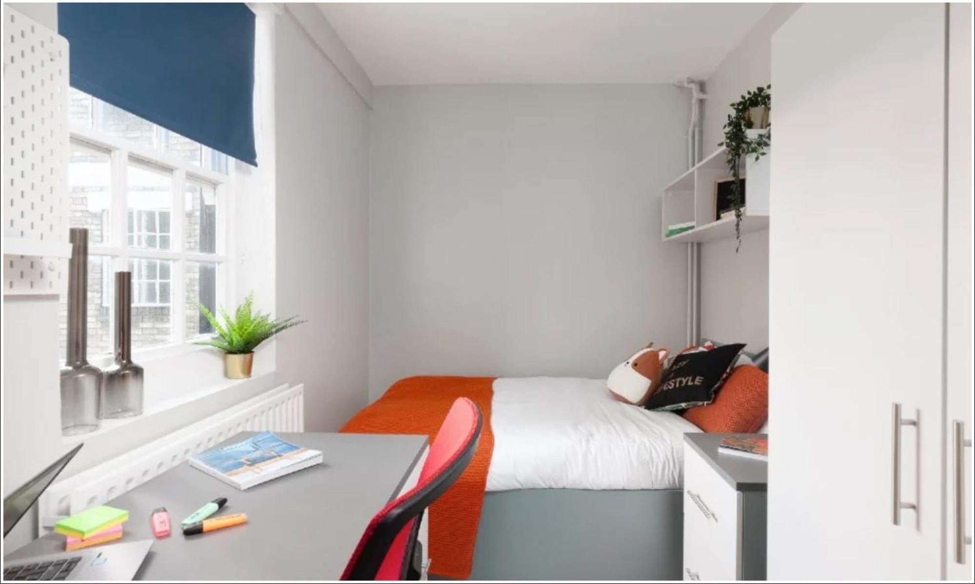 Spacious Room With Shared Facilities London Bagian luar foto