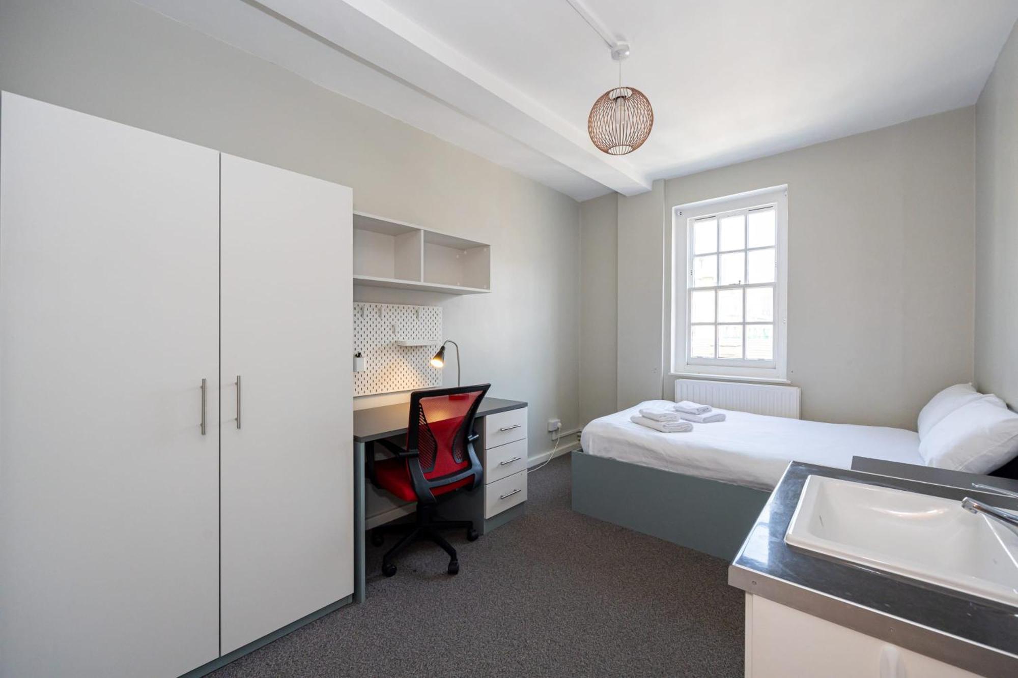 Spacious Room With Shared Facilities London Bagian luar foto