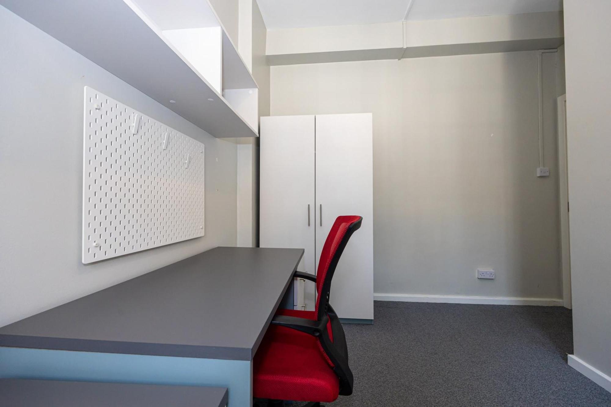 Spacious Room With Shared Facilities London Bagian luar foto